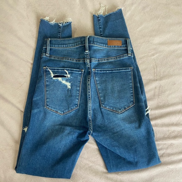 Abercrombie and fitch jeans - Picture 1 of 2